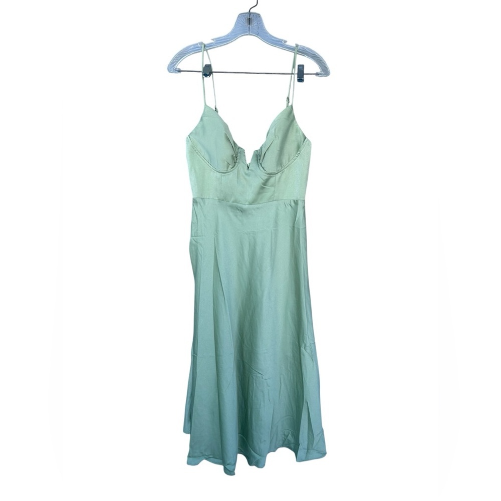 NWT Selfie Leslie Lake Como Fitted Bodice Cami Strap Midi Dress Avocado - Size M - Picture 3 of 14